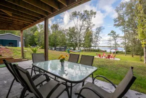 Luxury Lakefront| Beach, Kayaks, Gym, Near Ottawa - Image 4
