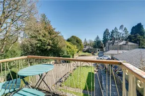 Private, peaceful apartment with stunning views - Image 5