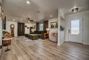Quiet, comfortable & extensively updated - Image 3