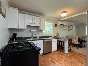 Cypress shores cottage. Lake Marion Sc - Image 4
