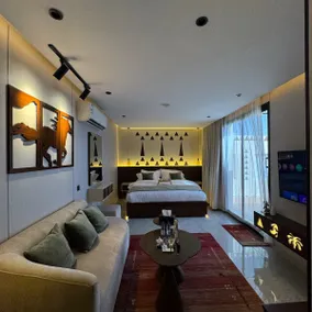 Najdi Style Apt |Relax Jacuzzi & cinema Projector - Image 4