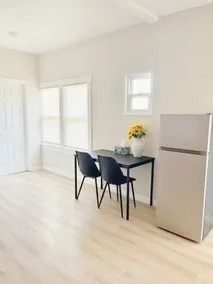 Unit2 Brand new APT in with private bathroom - Image 3