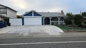 4BR Family Retreat/ Sleep 12 5 Min to Everything - Image 2