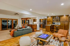 Sundrift Lakehouse | Sunsets, Kayaks+Paddleboards! - Image 3