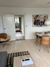 Large apartment with terrace. - Image 4