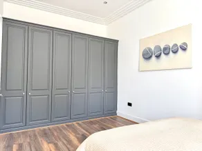 Spacious 2 Bedroom Flat - Image 5