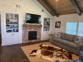 The Farm House - Image 3