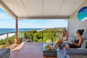 Ziggy's Beach House - Ocean views, Jacuzzi, Sauna! - Image 3