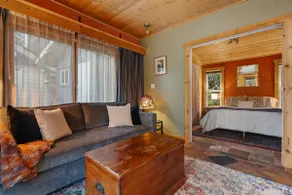 Treetop Cottage on the River - Image 3