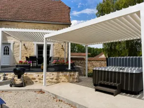 L'Hirondelle – Private Jacuzzi - Image 4