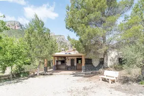 Rural Retreat - Lakefront House - Image 2
