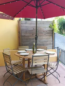 House for 9 people in Vallon-Carmes, linens included, air conditioning - Image 3