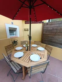 House for 9 people in Vallon-Carmes, linens included, air conditioning - Image 2