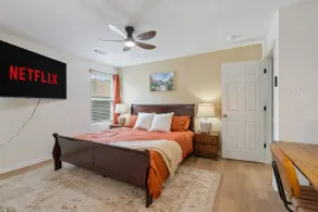Family Retreat, Sleeps 8, Fenced Yard, Near LRAFB - Image 4