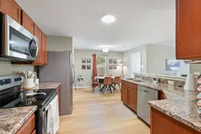 Family Retreat, Sleeps 8, Fenced Yard, Near LRAFB - Image 3