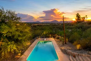Sunsets, City Lights & Private Pool - Image 2