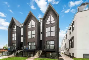 Terrace on Wilson Near all things Niagara! - Image 2
