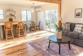 Cozy cottage close to downtown Hayesville - Image 5