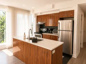 Glamorous 2-BDR in Downtown MTL (Parking. $) | 36 - Image 2