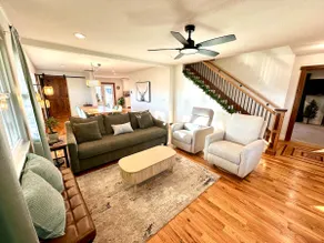 Modern Farmhouse Luxe • Relax in Style - Image 3