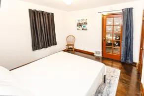 Location! 10 min from Airport 15 min DownTown StL - Image 3