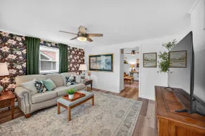 Charming Renovated Home Near Downtown & Airport - Image 2