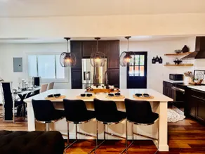 Luxury King Suite w/ Soaking Tub • Near NoDa & SP - Image 4