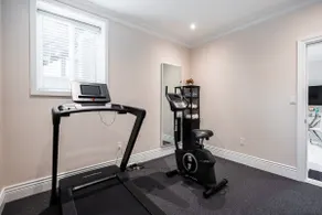 Luxury Modern Suite 2Bed 2Bath W/ Gym Access - Image 5