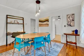 Pet Friendly Cute Cottage - Walk to PC/Downtown - Image 2