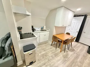 1BR Compact Comfort | up to 6 Guests - Image 3