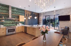 3BR Luxury Private Garden Jacuzzi garage Berkeley - Image 2