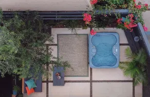 3BR Luxury Private Garden Jacuzzi garage Berkeley - Image 3