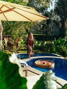 Peaceful private pool villa with ricefield view - Image 3