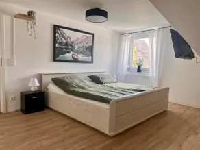 Modern apartment with balcony & Wi-Fi – central - Image 2