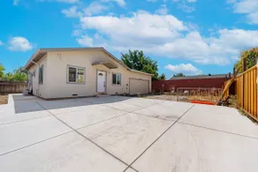 Charming 1BR ADU | WiFi •AC •Kitchen •Near Diridon - Image 2