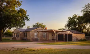 Ayers Homeplace - Image 2