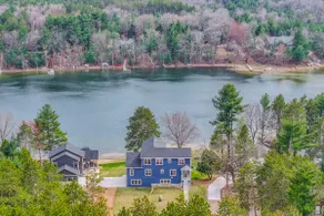 Luxury Lakefront Retreat | Sleeps 16 | Sandy Beach - Image 5