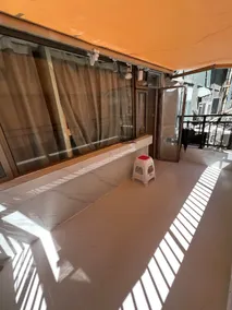 Mongkok MTR exit 5 rooms 1 living room large terrace 600 sq ft large room large living room clean and tidy comfortable suitable for many people - Image 4