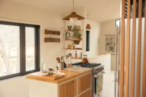 Modern Lakefront Retreat on Avoca Lake - Image 5