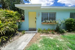 Swim with Manatees Just 5 Min Away•Fenced Backyard - Image 2