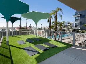 Hollywood Luxury Central ~Pool~ Free parking - Image 3