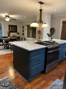 Charming Sunset Bungalow - Image 3