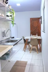 Cozy and Central Studio Apartment Near Madre Deus - Image 3