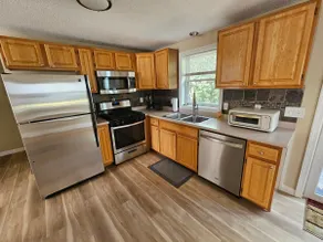 Welcome home to your 3 bedroom, duplex. - Image 3