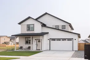 The Post | Fenced Yard, Park, 3 mi to BZN Airport - Image 2
