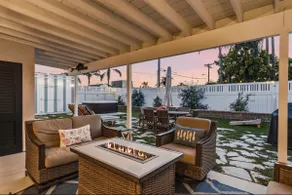 New, 3/2 Fam Friendly, BBQ, Hot Tub, Central, LUX! - Image 5