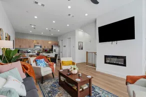 The Sapphire 3BD In The Heart of Dallas - Image 2
