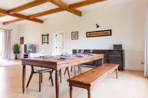 Modern Guest House in Chaka with views of Mt Kenya - Image 5