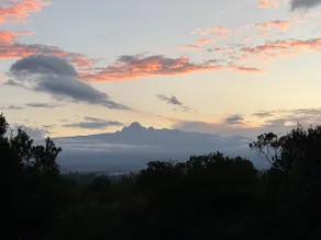 Modern Guest House in Chaka with views of Mt Kenya - Image 3