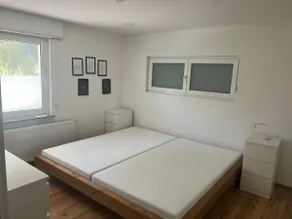 Beautiful 3-room apartment with garden and terrace - Image 3